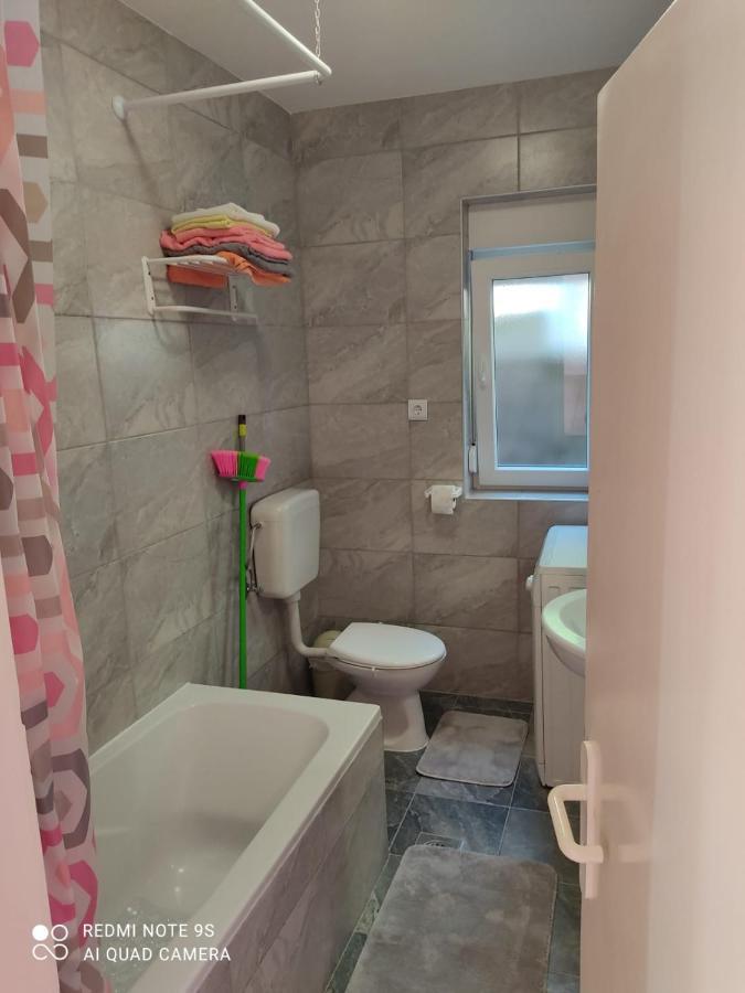 Apartmani Iva 斯维蒂尤拉伊 外观 照片