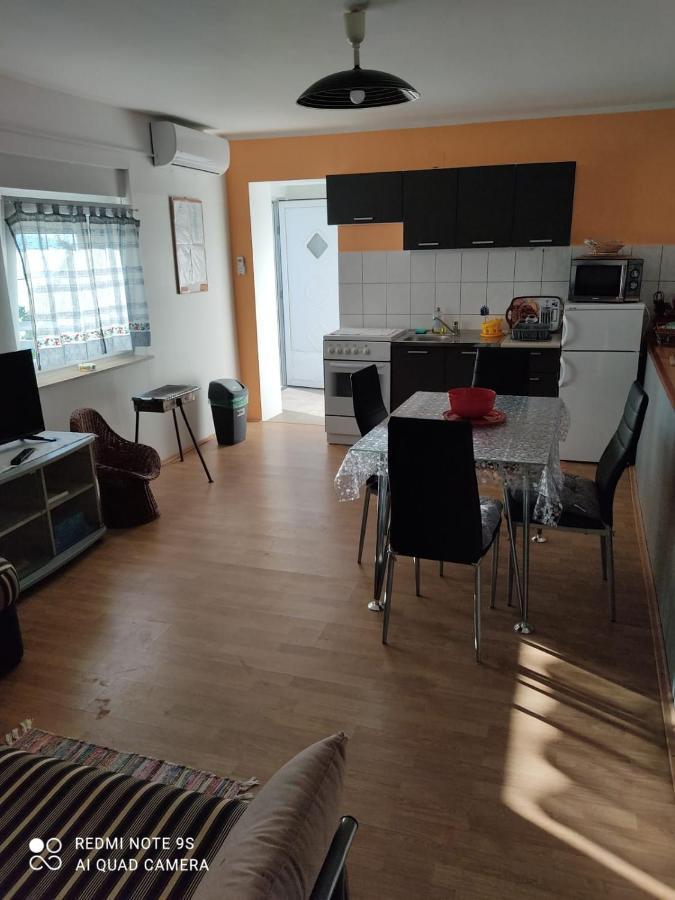Apartmani Iva 斯维蒂尤拉伊 外观 照片